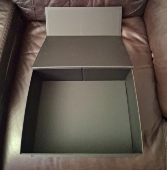 4xCHANEL Parfums Black Velvet Cosmetic Makeup Bag,Magnetic Box,Dust Bag New - Picture 3 of 7